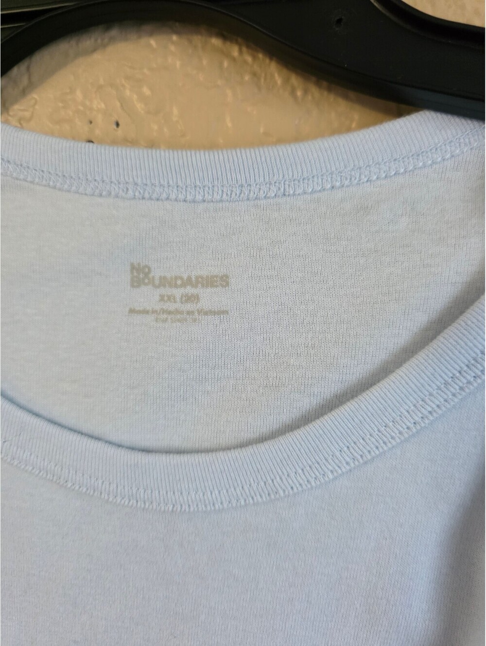 No Boundaries XXL Light Blue Crop Tank Top XXL 20 Valley Meadows Graphic - Picture 3 of 6